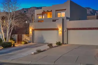 6428 Sage Point Court NE, Albuquerque