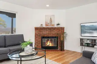 721 Chuckwagon Road SE Living Room