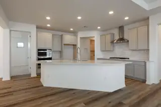 6805 Preston Road Kitchen