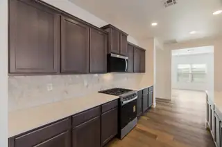 6903 Ava Road NE Kitchen