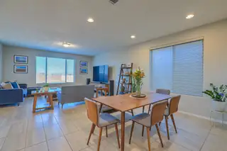 3038 Shannon Lane NE Living Room