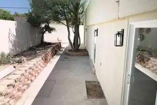 1701 Miracerros Place NE Patio