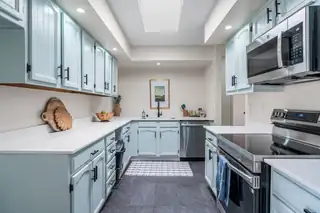 1701 Miracerros Place NE Kitchen