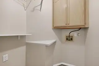 6944 Forest Hills Drive NE Patio