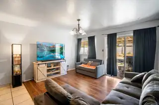 1016 Walker Drive NE Living Room