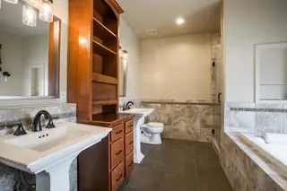 10 Adams Road Bedroom