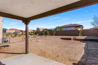 200 Aldaba Circle NE Backyard