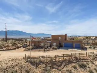 1460 Nez Perce Loop NE, Rio Rancho