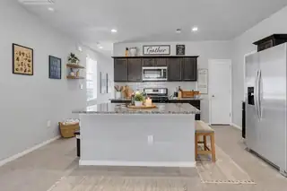 889 Tazanita Loop SE Kitchen