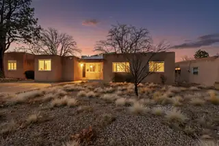 725 Monroe Street NE, Albuquerque