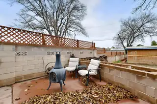 725 Monroe Street NE Patio