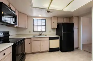 833 Country Club Drive SE APT 2A Kitchen