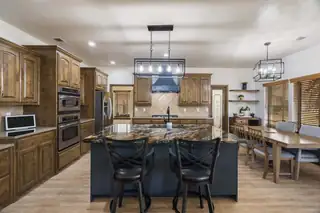 8805 Warm Springs Road NW Kitchen