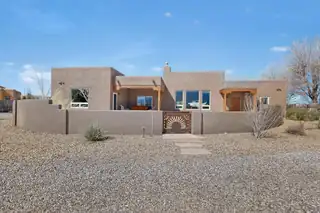 117 Doolittle Road, Corrales