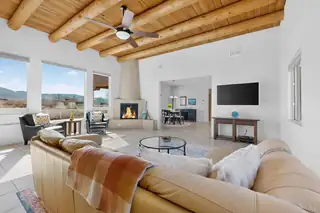 117 Doolittle Road Living Room