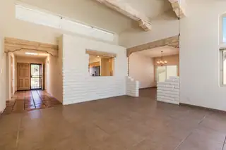 2760 Cliffrose Drive NE Living Room