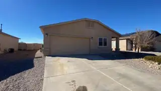 16 Tome Vista Drive, Los Lunas