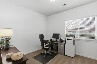229 Paseo Vista Loop NE Home Office