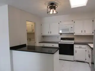 3105 Dallas Street NE Kitchen