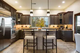 11508 Beringer Avenue NE Kitchen