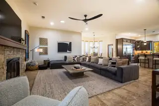 11508 Beringer Avenue NE Living Room