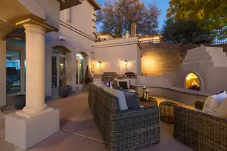 11508 Beringer Avenue NE Patio