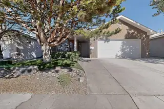 8408 San Tesoro Street NE Garage