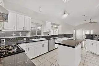 8408 San Tesoro Street NE Kitchen