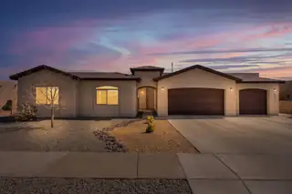 8020 Monte Carlo Drive NW, Albuquerque
