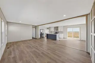 53 Airport Drive Street Kitchen