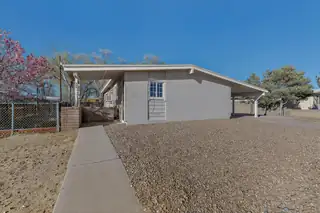 820 Austin Avenue, Grants 