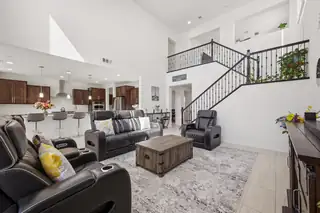 3118 Tess Court NE Living Room