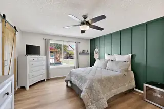 2911 Links Lane SE Bedroom