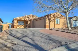 1777 Lee Loop NE, Rio Rancho