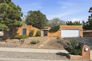2312 Punta De Vista Drive NE, Albuquerque