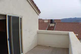 7068 Husky Drive NE Patio