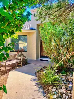 8700 Canyon Run Road NE, Albuquerque