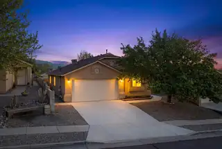 6031 Maddux Place NW, Albuquerque