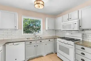 6031 Maddux Place NW Kitchen