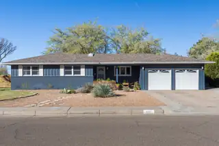 3901 Palomas Court NE, Albuquerque