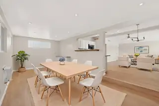 305 Moon Street NE Dining Room