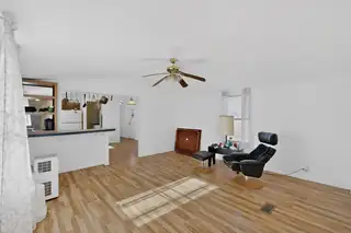 2 Connecticut Court Living Room