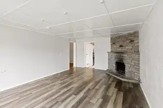 1115 Morris Street NE Living Room