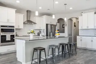 3122 Tess Court NE Kitchen