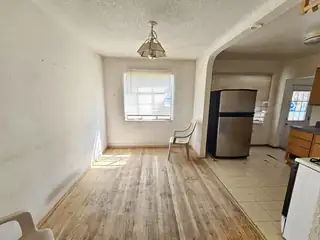 3428 Ross Avenue SE Kitchen