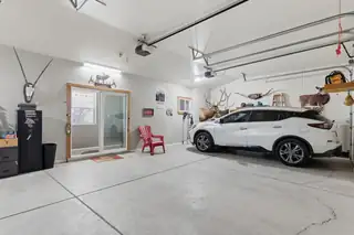 17 Ursula Drive Garage