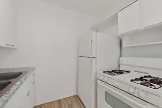 1212 Morris Street NE Kitchen