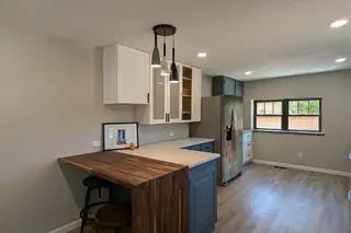 10031 Guadalupe Trail NW A Kitchen