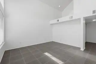 725 Barelas Court SW Living Room