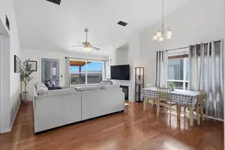 2300 Sunstone Drive NW Living Room